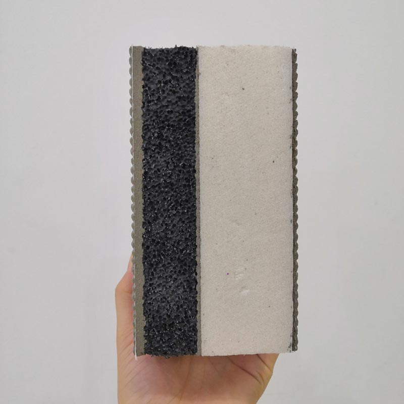 Ⅲ型CQ免拆復(fù)合保溫模板-河南免拆模板生產(chǎn)廠家價格