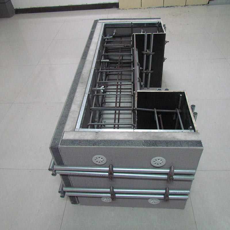 Ⅲ型CQ免拆復(fù)合保溫模板-河南免拆模板生產(chǎn)廠家價格