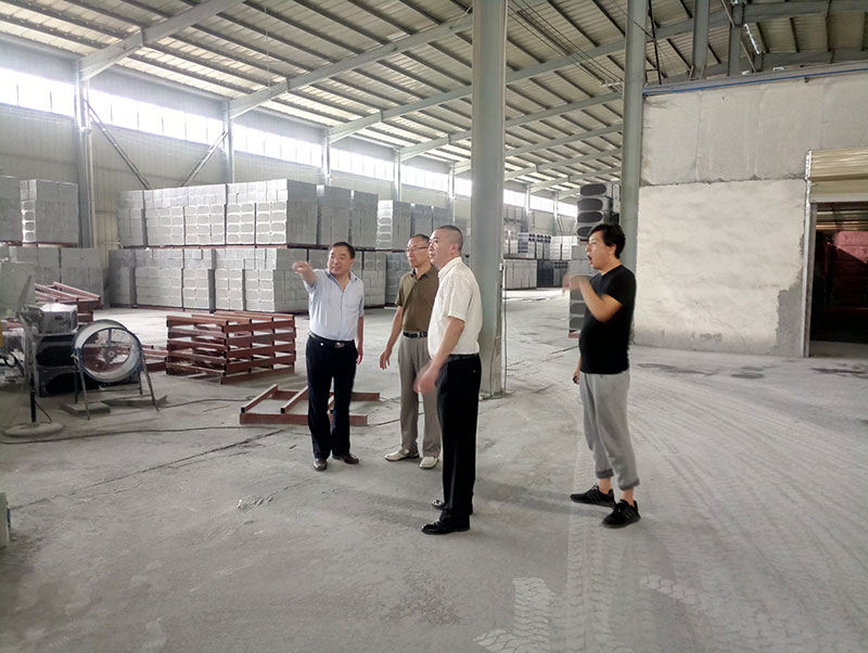 柘城總商會、住建部發(fā)展科技中心、中國建材研究總院專家及領(lǐng)導人蒞臨考察-2-20230905081138