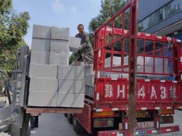 A級(jí)防火保溫板出廠價(jià)，量大從優(yōu)，A級(jí)保溫板生產(chǎn)廠家朝欽節(jié)能